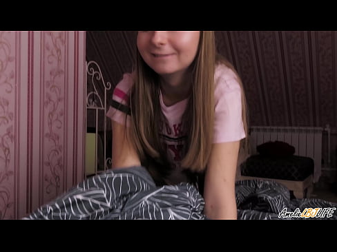 ❤️ Blondie Terda l-BFF tagħha Profondament u Gets Cum F'Ħalqha Porn biss fil-porn mt.porno-flix.ru ﹏