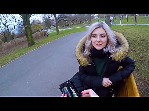 ❤️ Tibla kum sħun ta' barrani għall-flus - blowjob fil-park minn Eva Elfie Porn biss fil-porn mt.porno-flix.ru ﹏